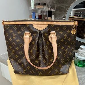 Louis Vuitton Palermo PM
